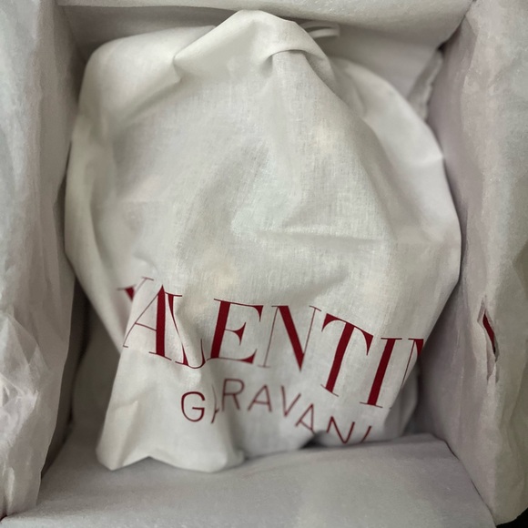 Valentino Garvani Roman Stud Slides - Picture 8 of 10